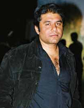  Haris Sheikh @ work